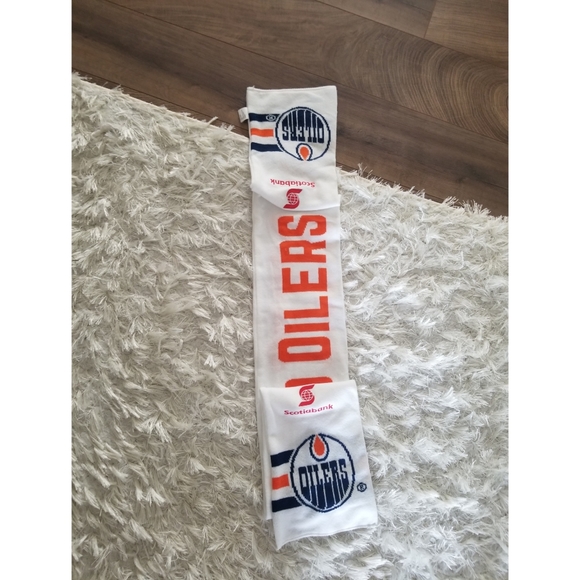 EDMONTON OILERS NHL COLLECTABLE MEMORABILIA SCARF - Picture 4 of 4
